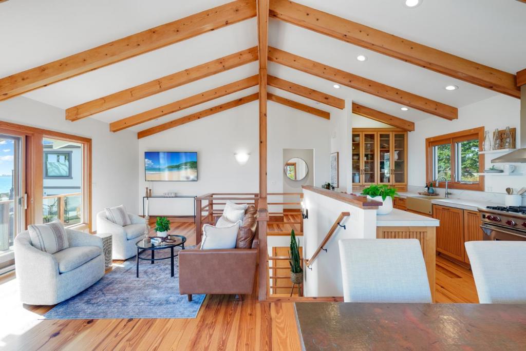 325 Kingsbury Drive Property Photo 29