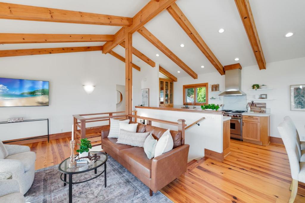 325 Kingsbury Drive Property Photo 30