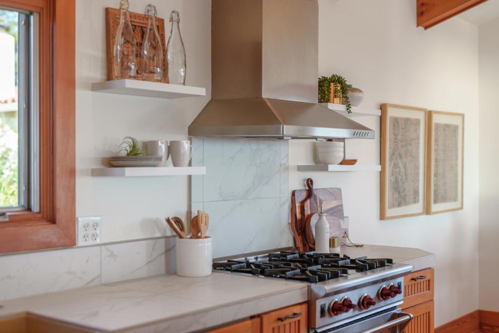 325 Kingsbury Drive Property Photo 37