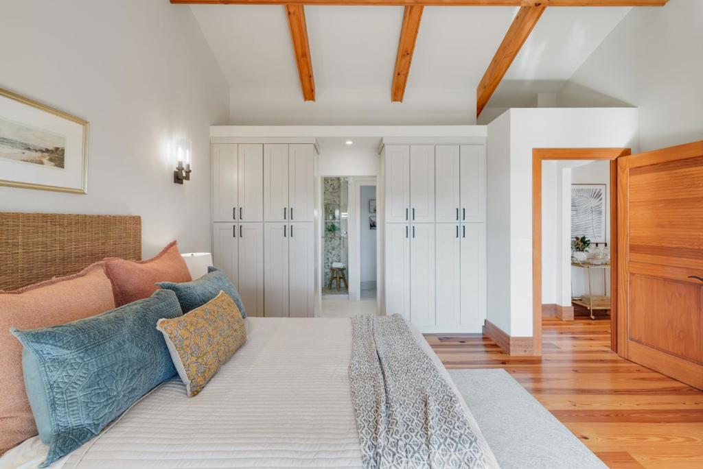 325 Kingsbury Drive Property Photo 43