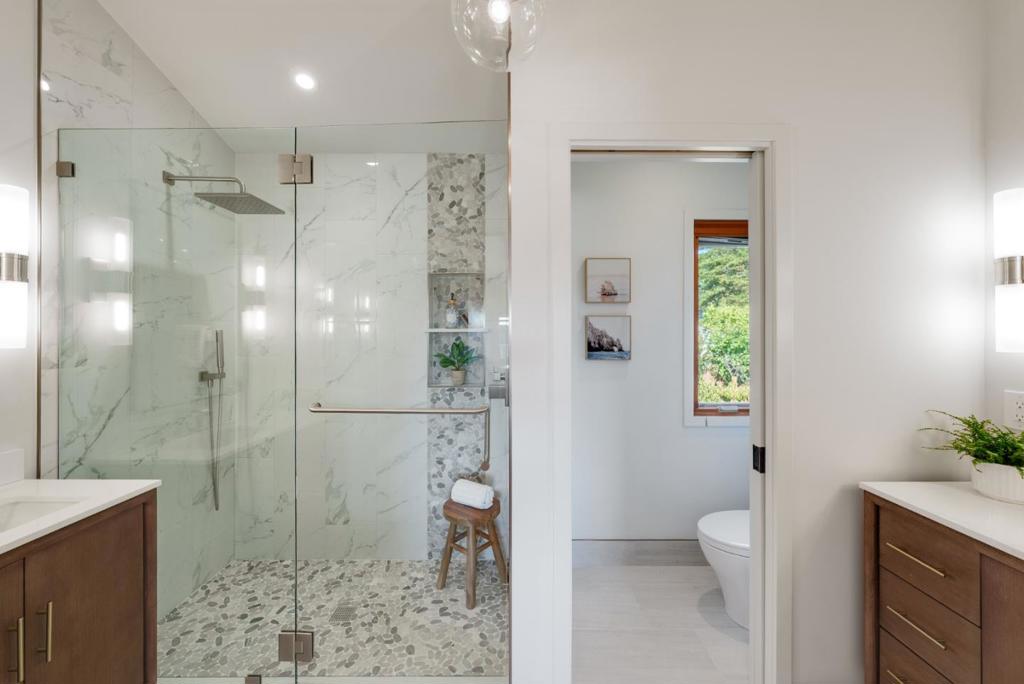 325 Kingsbury Drive Property Photo 44