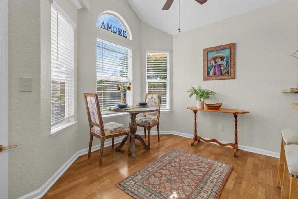 8 Bristol Circle Property Photo 13