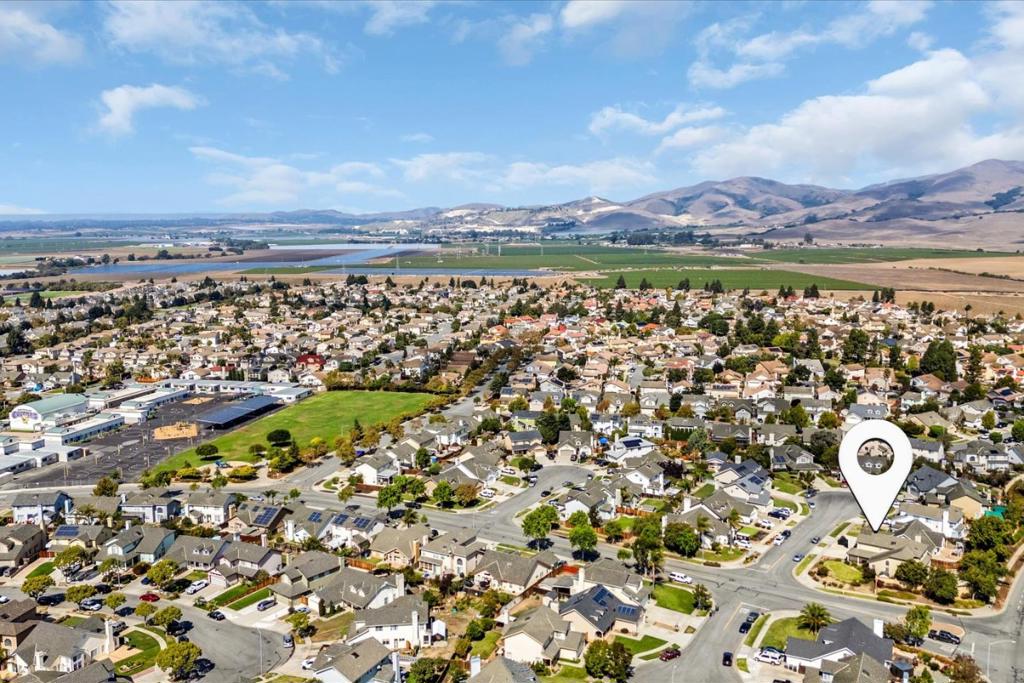 8 Bristol Circle Property Photo 31