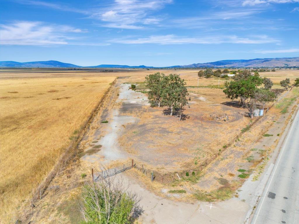 4000 San Felipe Road Property Photo 1