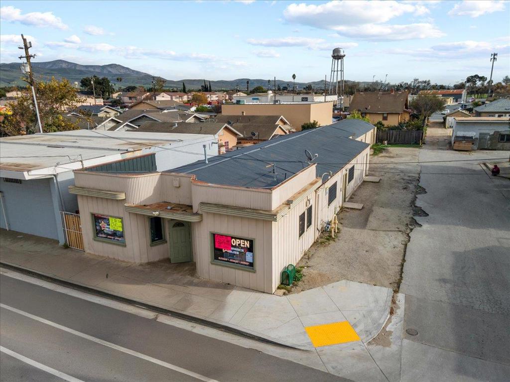 136 Dixi Street Property Photo 2