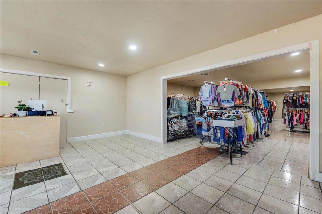 136 Dixi Street Property Photo 11