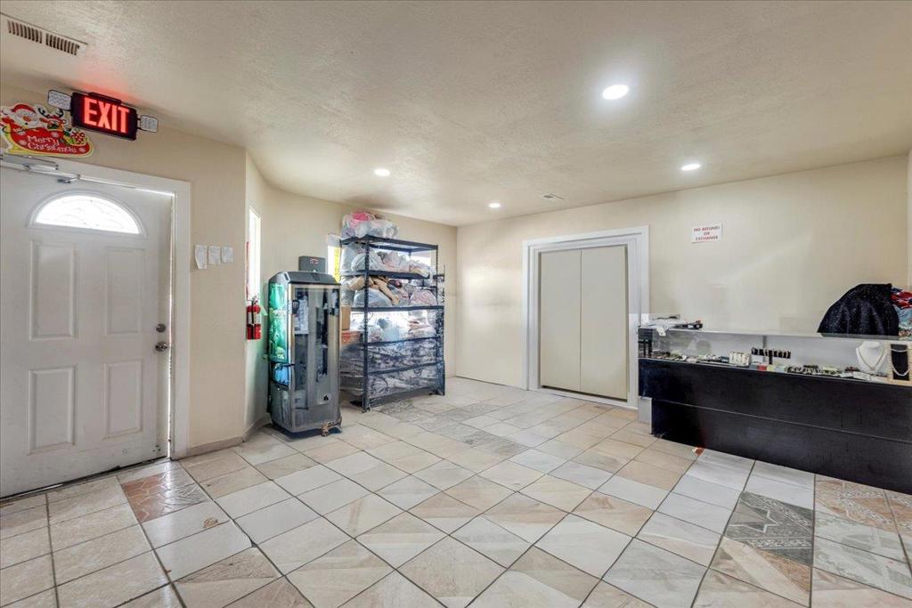 136 Dixi Street Property Photo 12