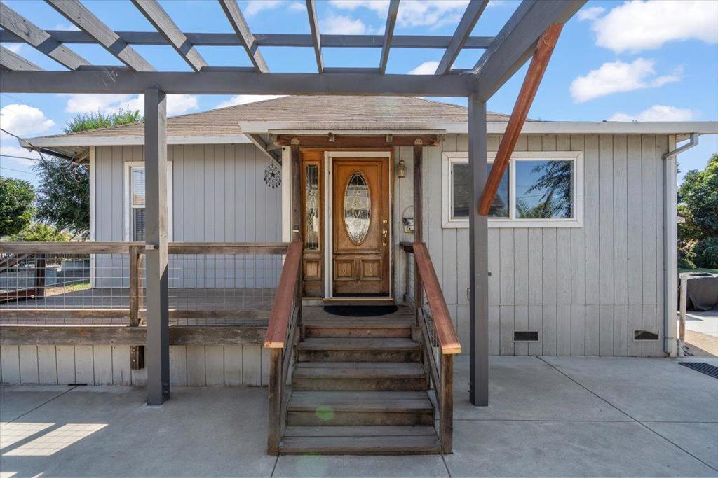 2675 Pacheco Pass Highway Property Photo 4