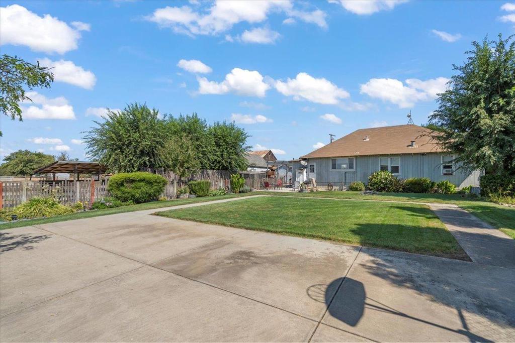 2675 Pacheco Pass Highway Property Photo 16