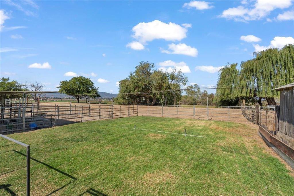 2675 Pacheco Pass Highway Property Photo 47