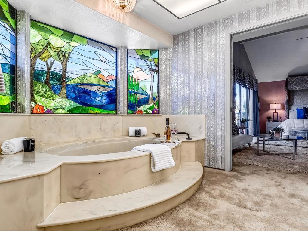 1075 Crosspoint Court Property Photo 10