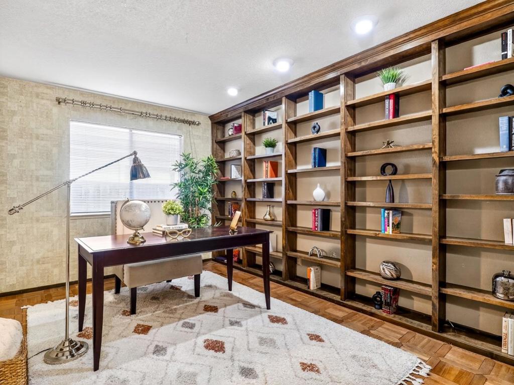 1075 Crosspoint Court Property Photo 21