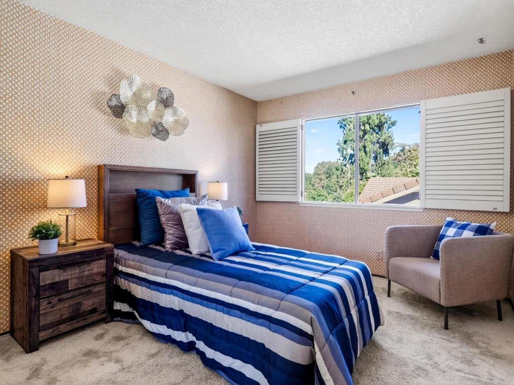 1075 Crosspoint Court Property Photo 24