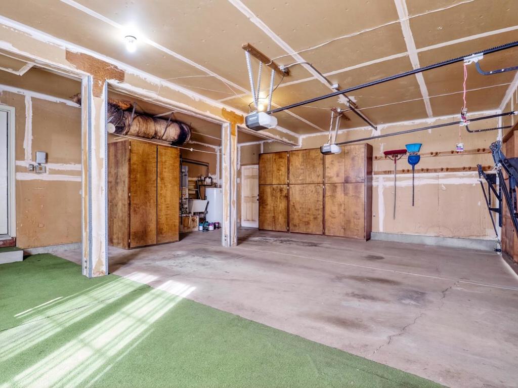 1075 Crosspoint Court Property Photo 31