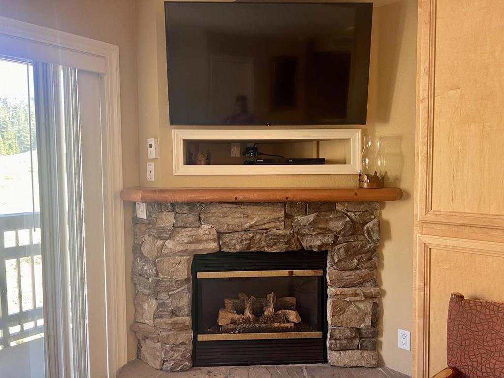 1399 Kirkwood Mdws Drive 213-215 Property Photo 5