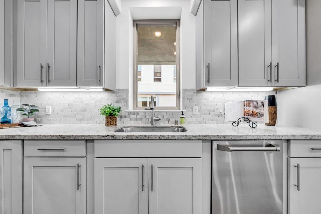 769 Eppleton Lane 302 Property Photo 12