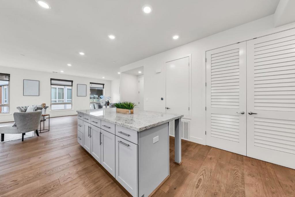 769 Eppleton Lane 302 Property Photo 14