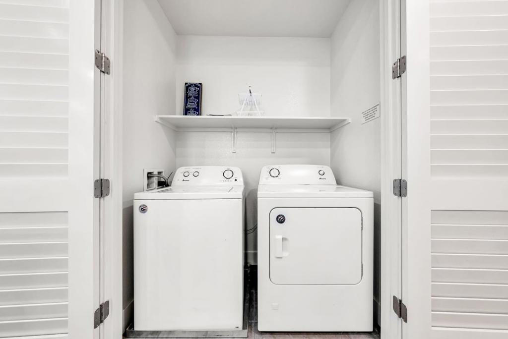 769 Eppleton Lane 302 Property Photo 16