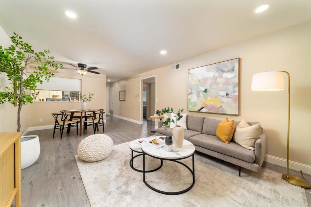 3354 Shadow Park Place Property Photo 1