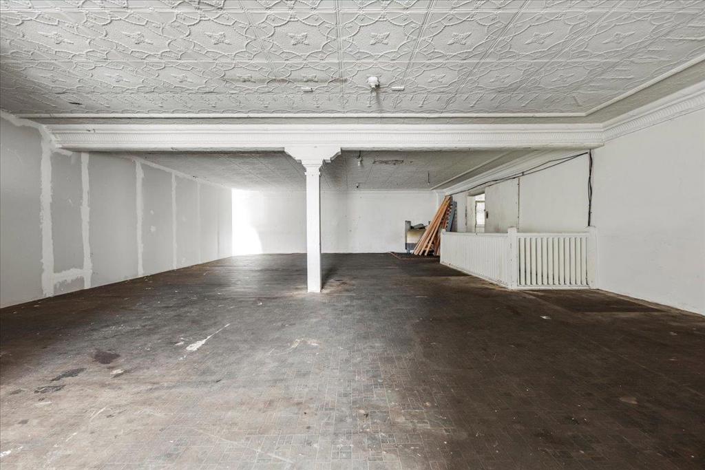 326 Alta Street Property Photo 28