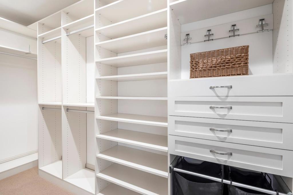 1224 Whitaker Way Property Photo 13