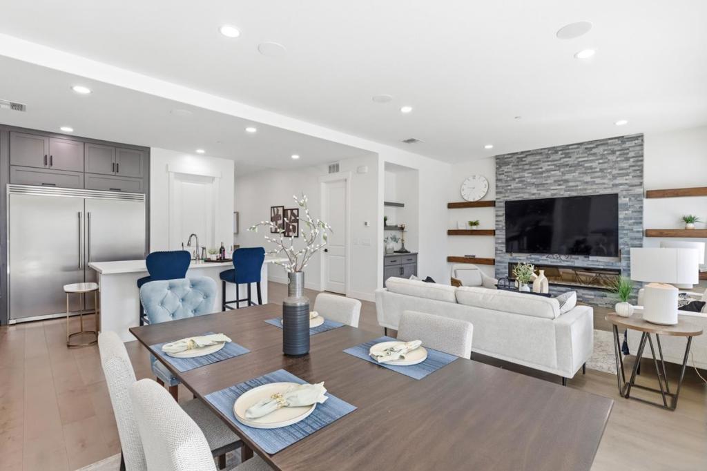 17214 Bowling Court Property Photo 16