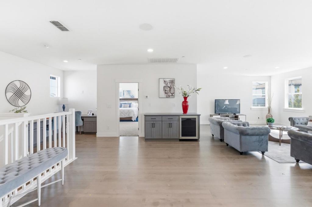 17214 Bowling Court Property Photo 26