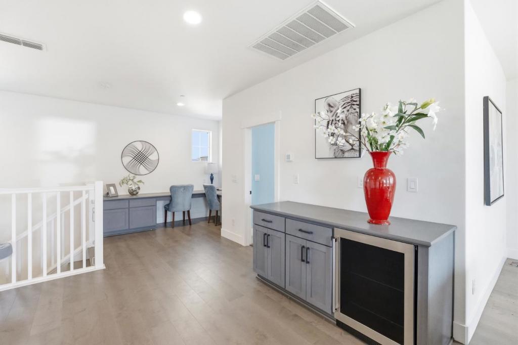 17214 Bowling Court Property Photo 27