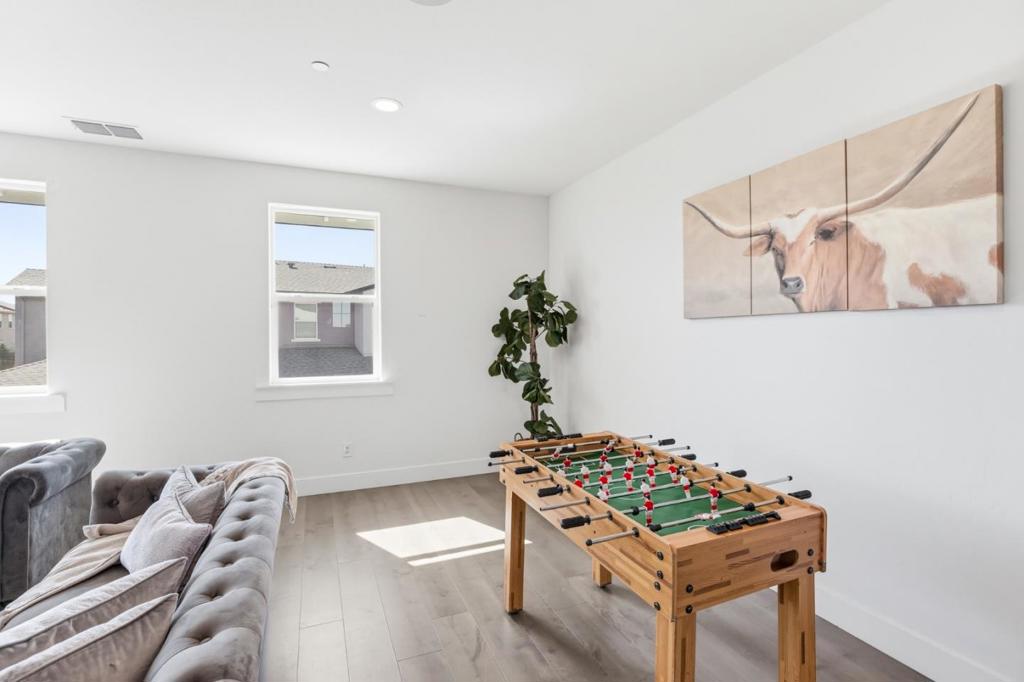 17214 Bowling Court Property Photo 33