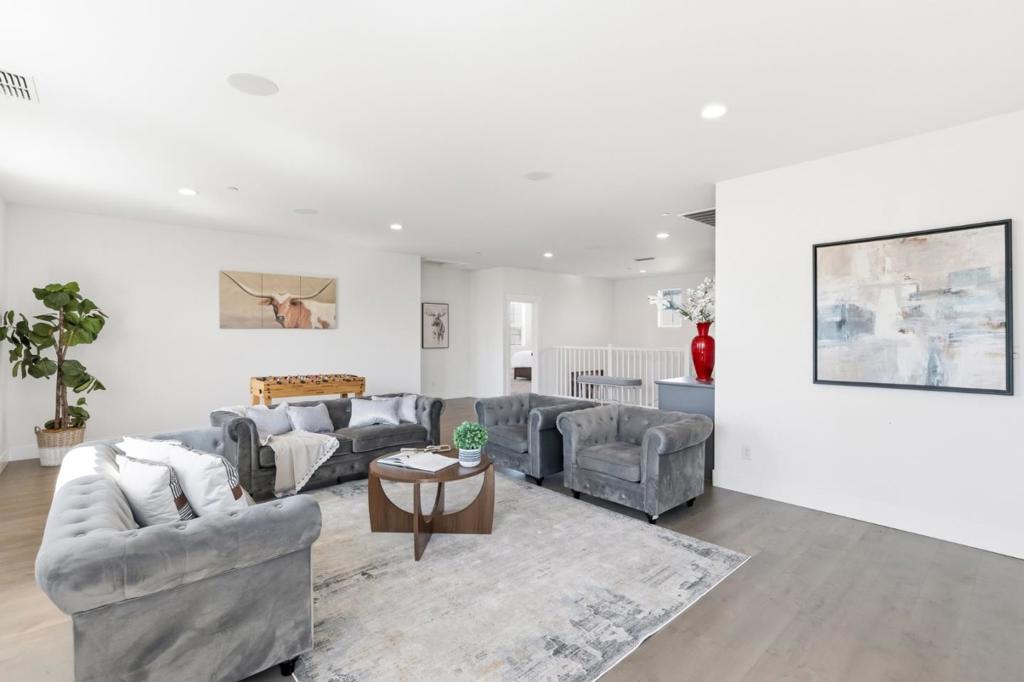 17214 Bowling Court Property Photo 34