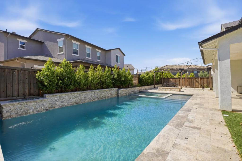 17214 Bowling Court Property Photo 79