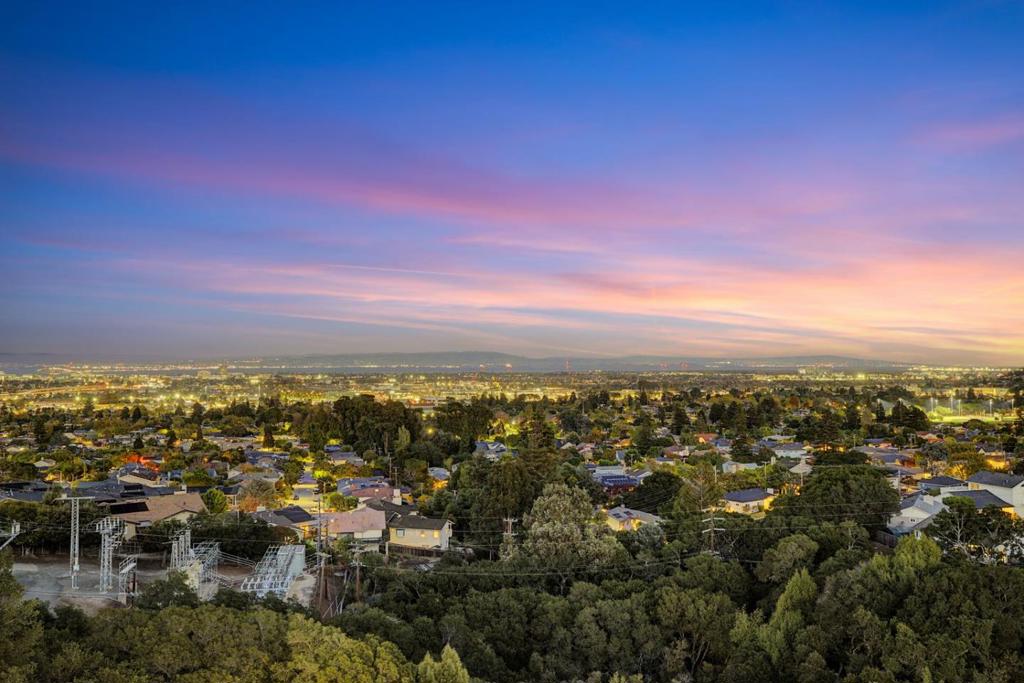 2500 Sage Street Property Photo 3