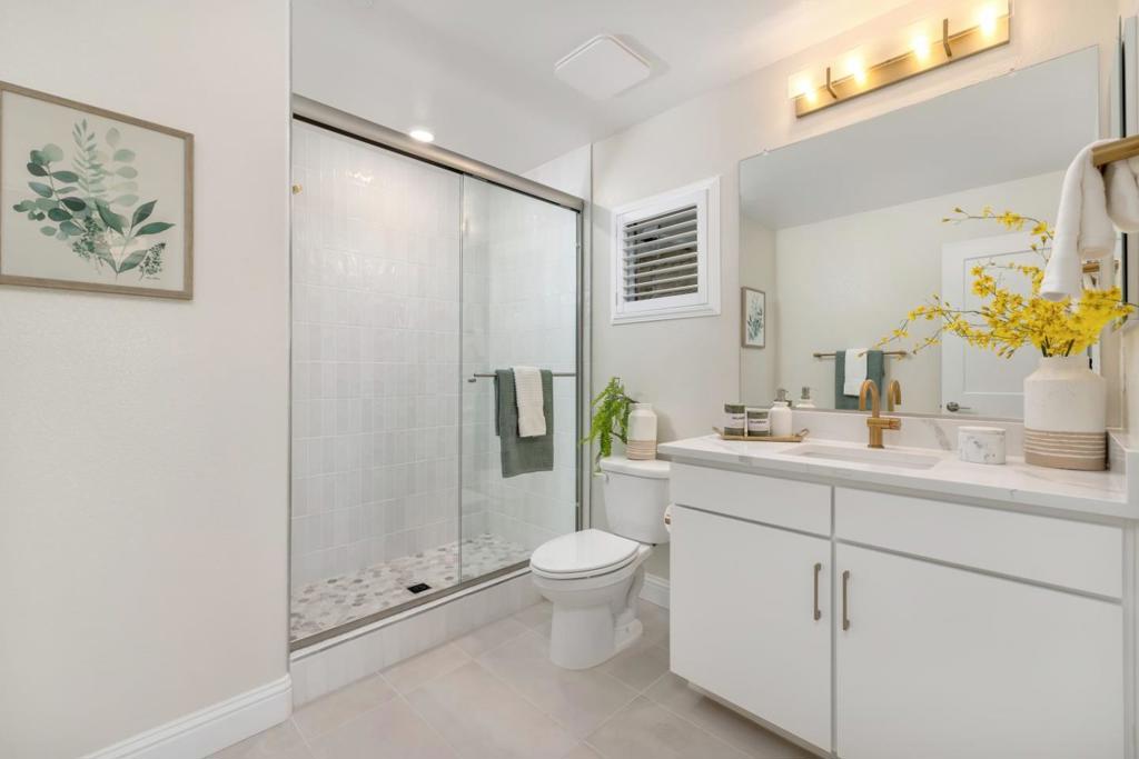 2500 Sage Street Property Photo 13