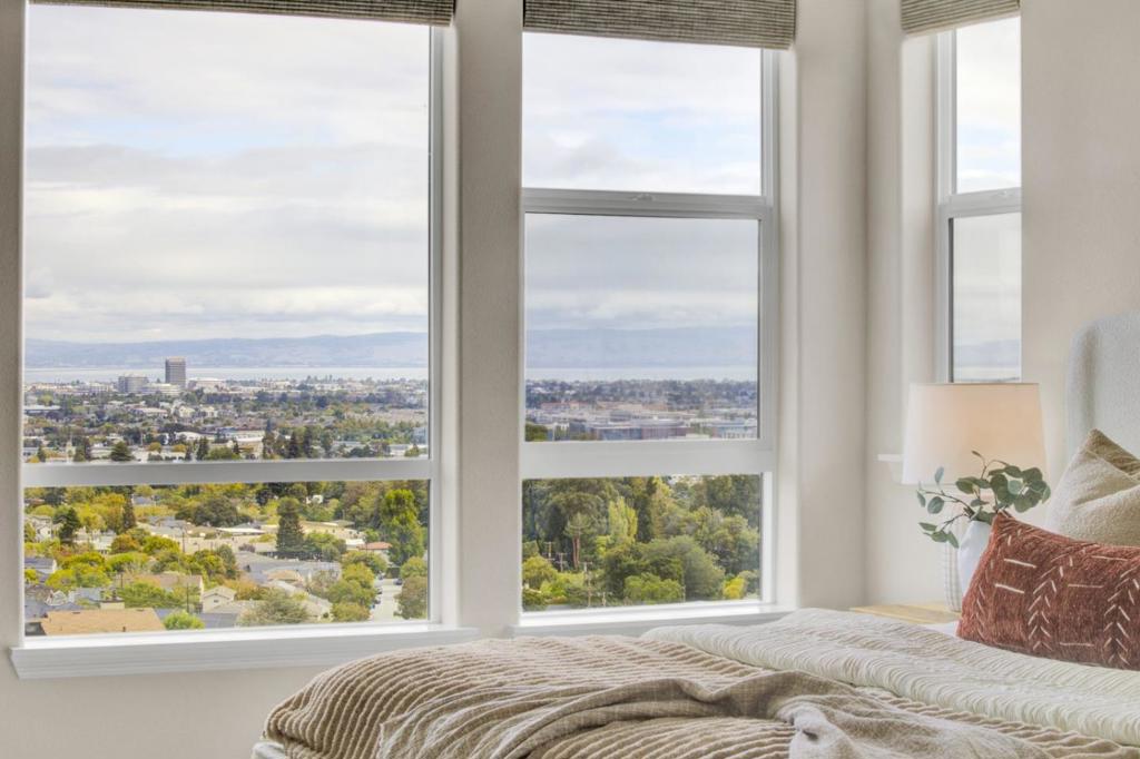 2500 Sage Street Property Photo 32