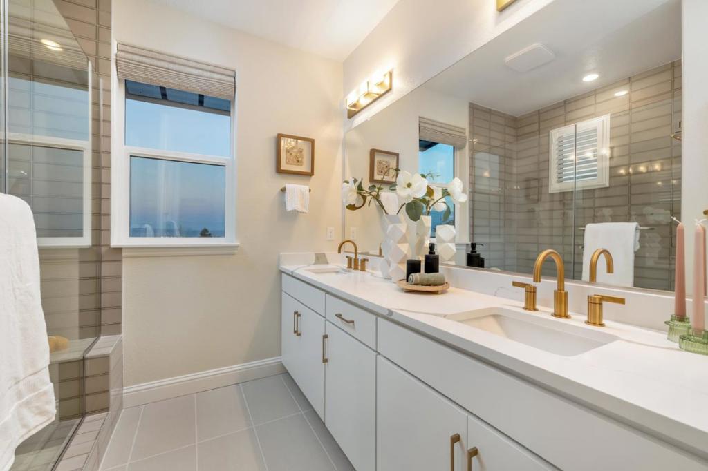 2500 Sage Street Property Photo 35