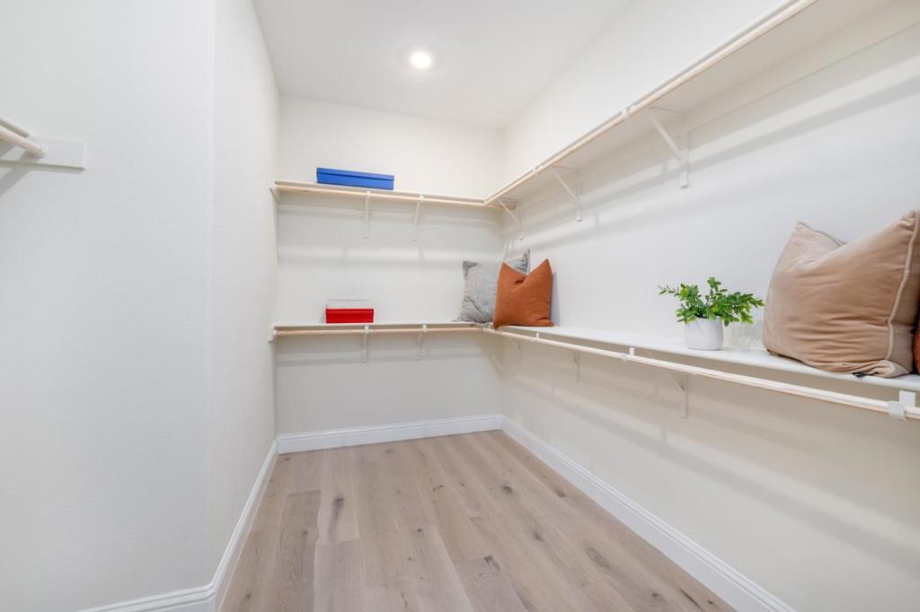 2500 Sage Street Property Photo 37