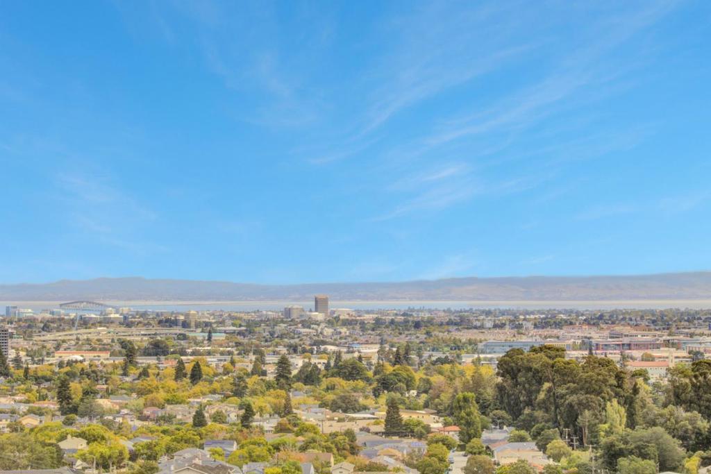 2500 Sage Street Property Photo 51