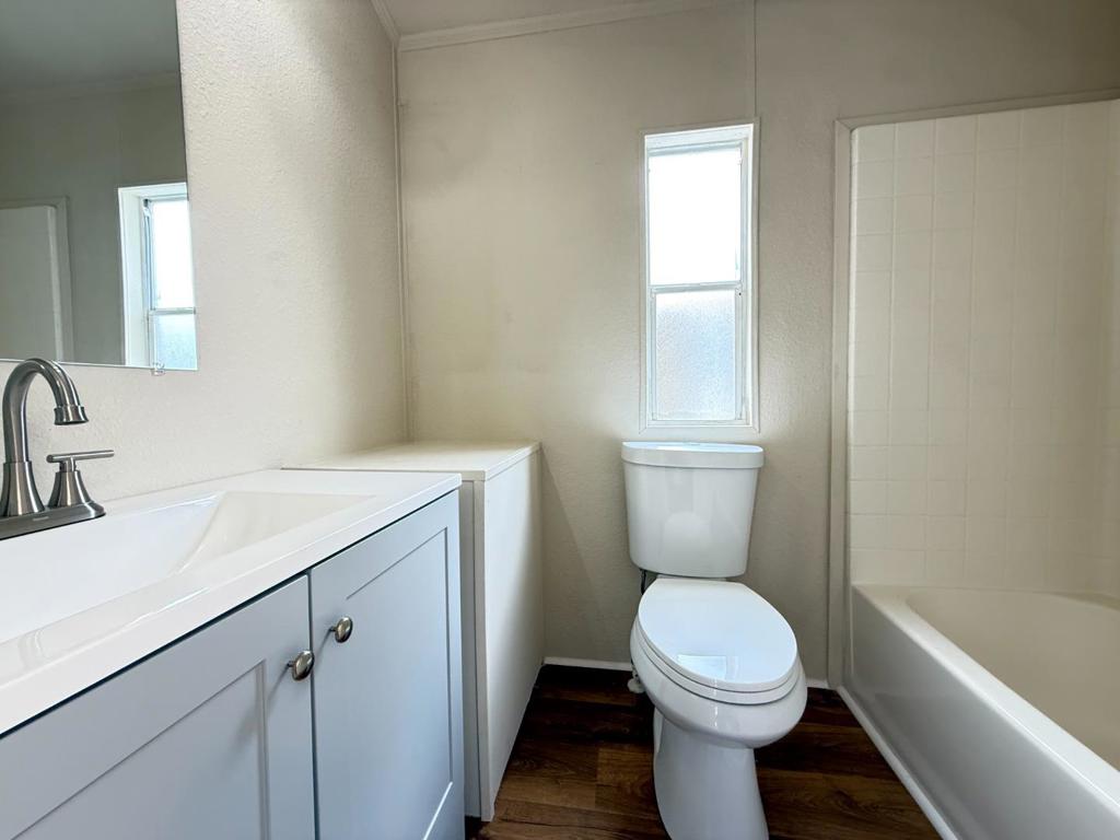 111 El Crystal Drive 111 Property Photo 6