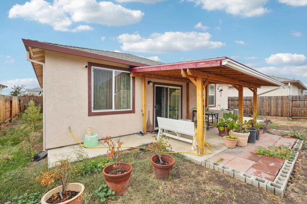 10330 Bono Lane Property Photo 6