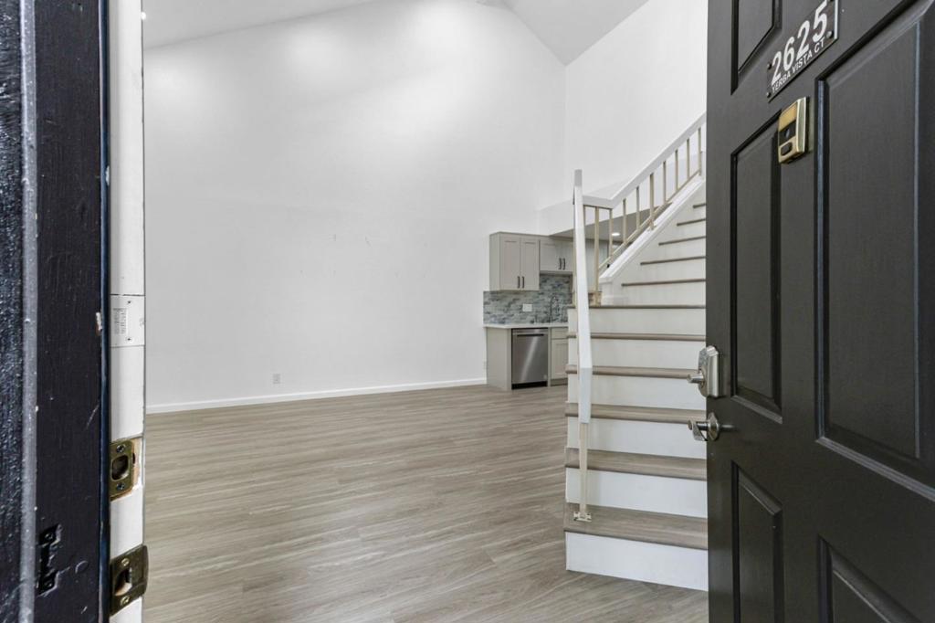 2625 Yerba Vista Court Property Photo 4