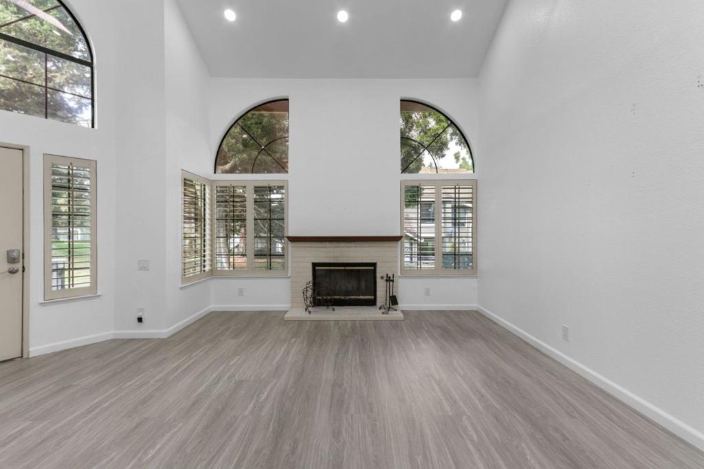 2625 Yerba Vista Court Property Photo 11