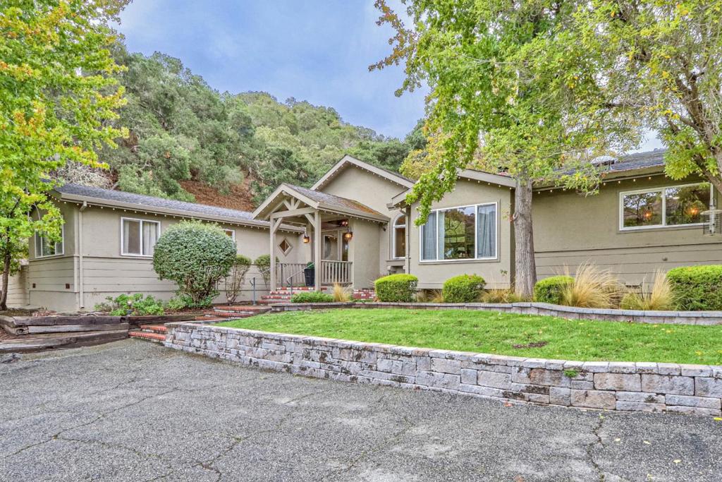 180 San Benancio Road Property Photo 1