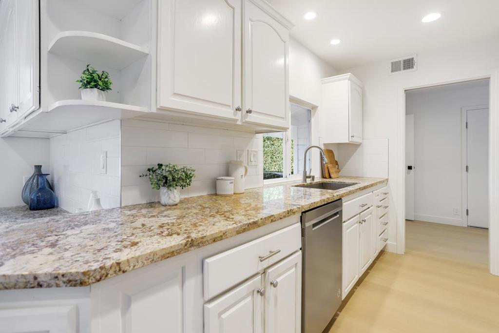 2910 Jerald Avenue Property Photo 10