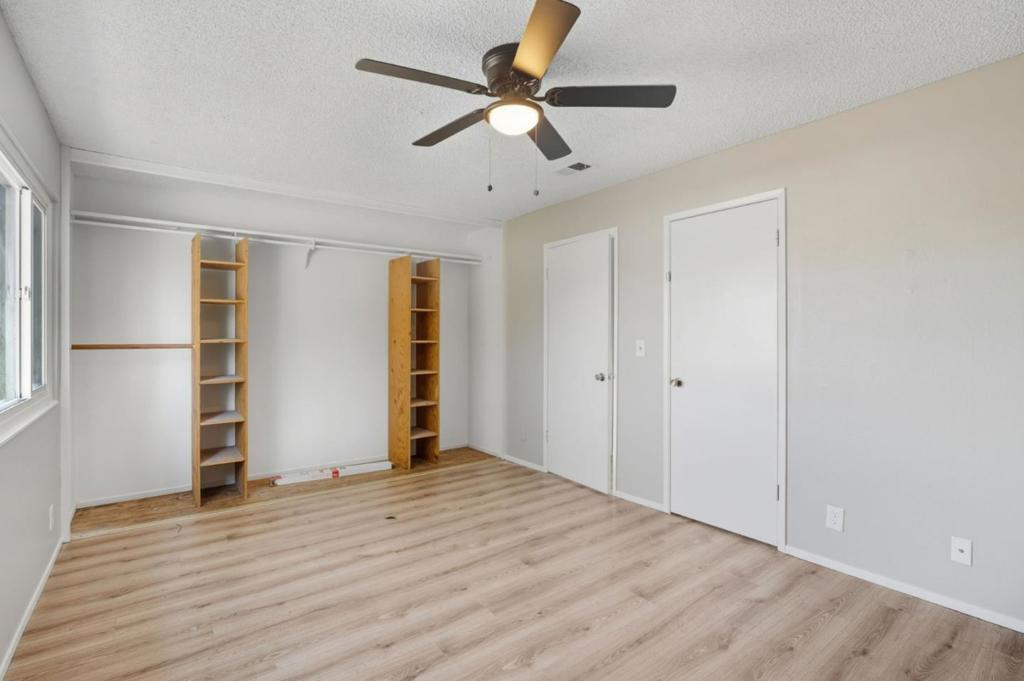 2386 Baltic Court Property Photo 10