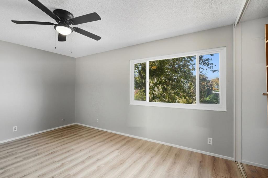 2386 Baltic Court Property Photo 11