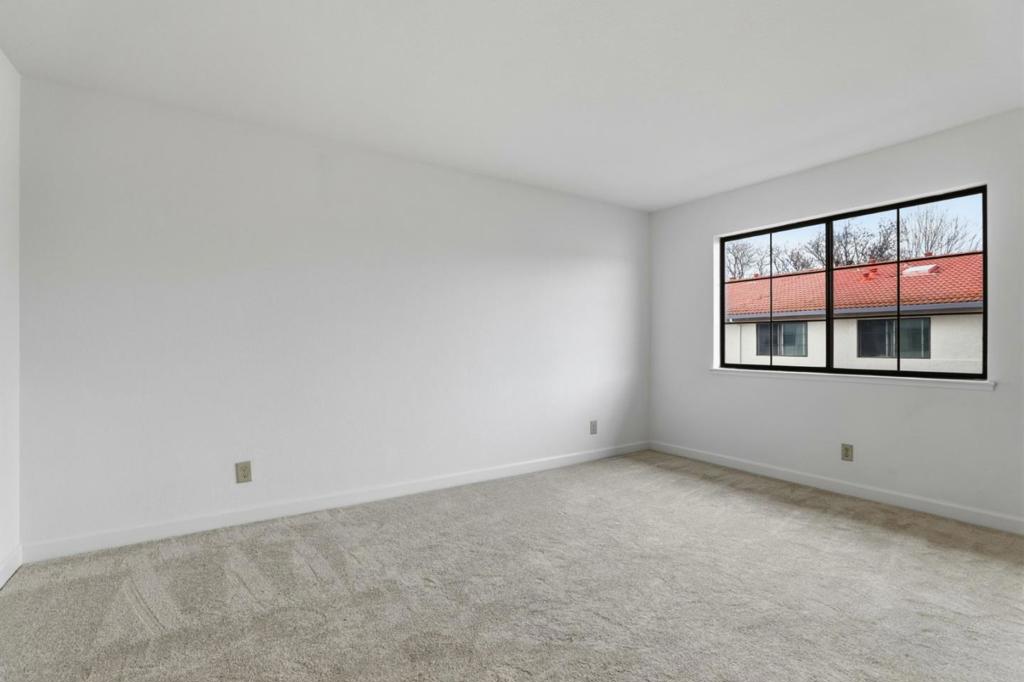 403 Kenbrook Circle Property Photo 11
