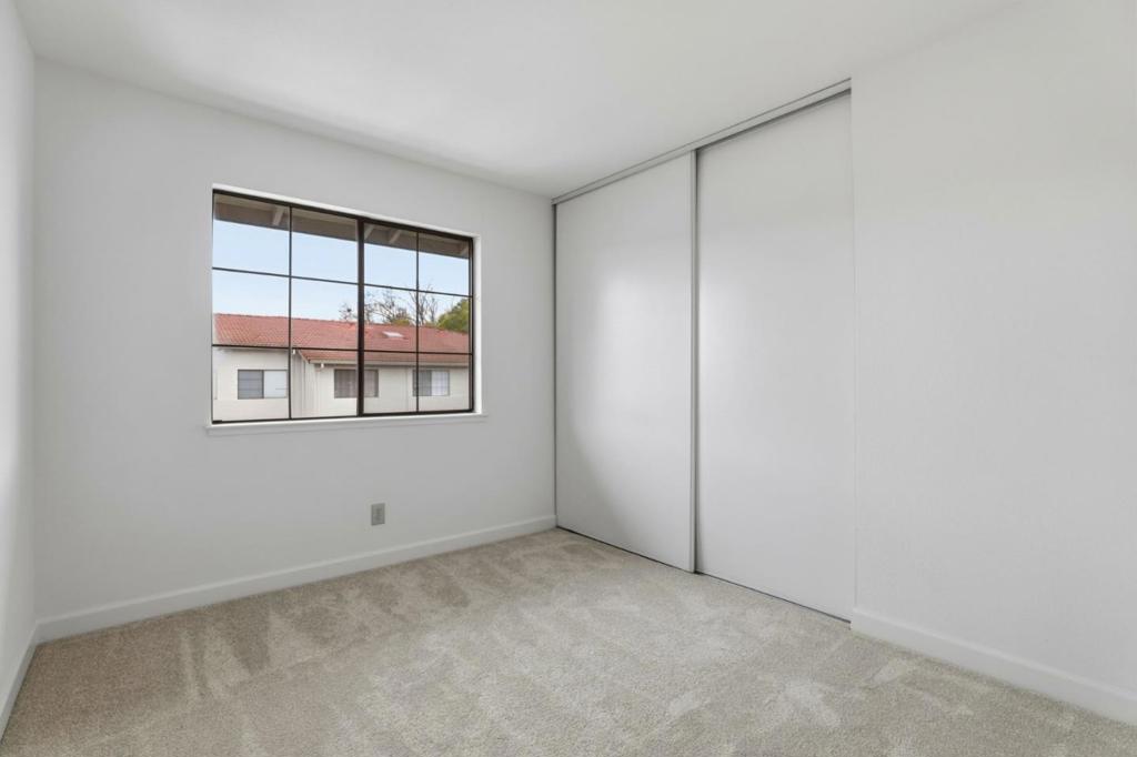 403 Kenbrook Circle Property Photo 15