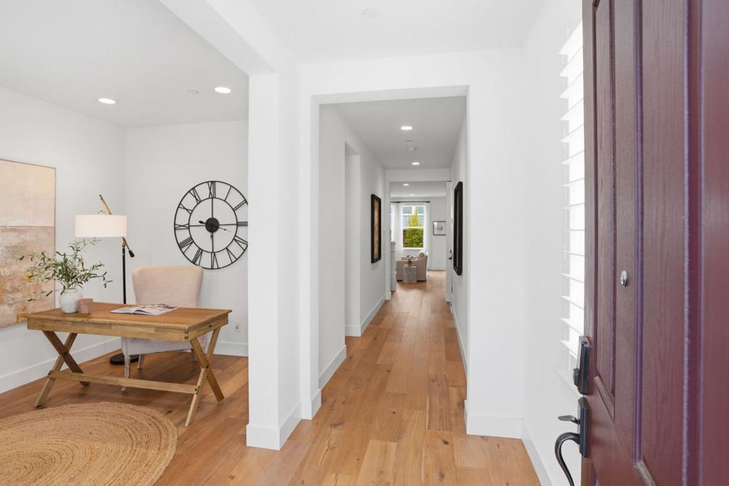 275 Skyview Drive Property Photo 7