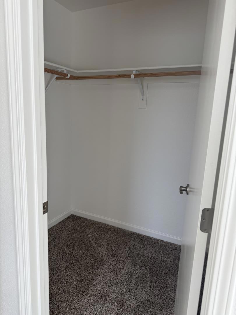 501 Cedar Drive Property Photo 4