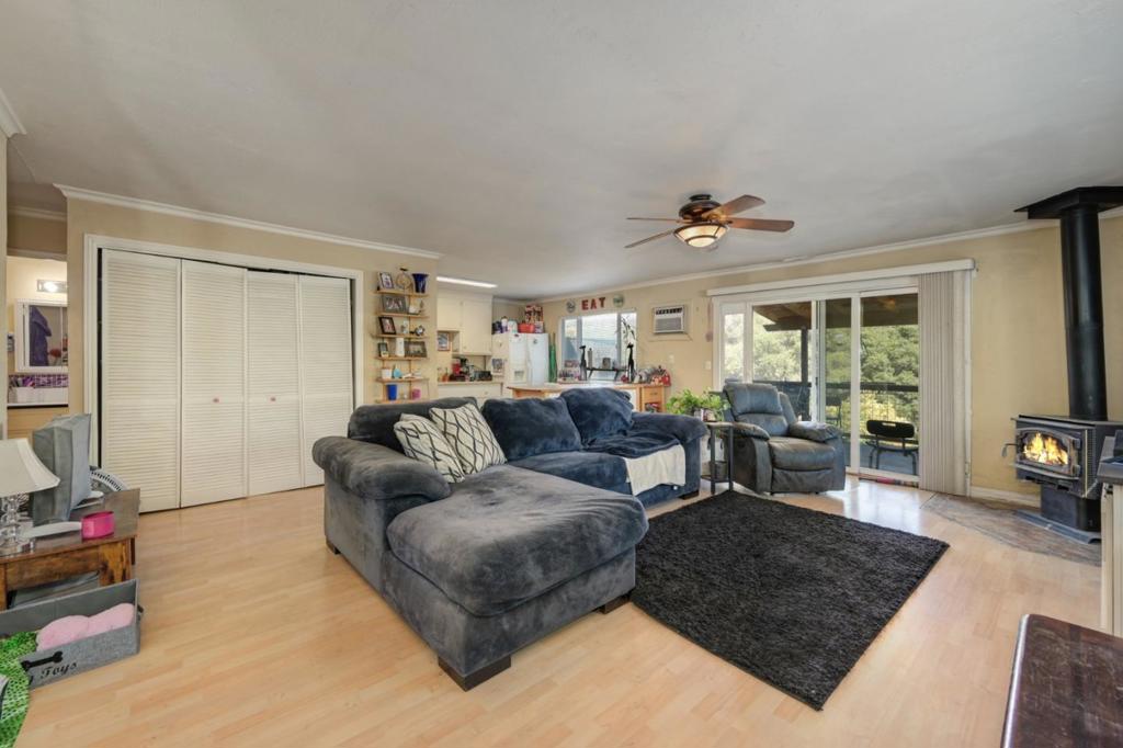 8394 Peek Circle Property Photo 8